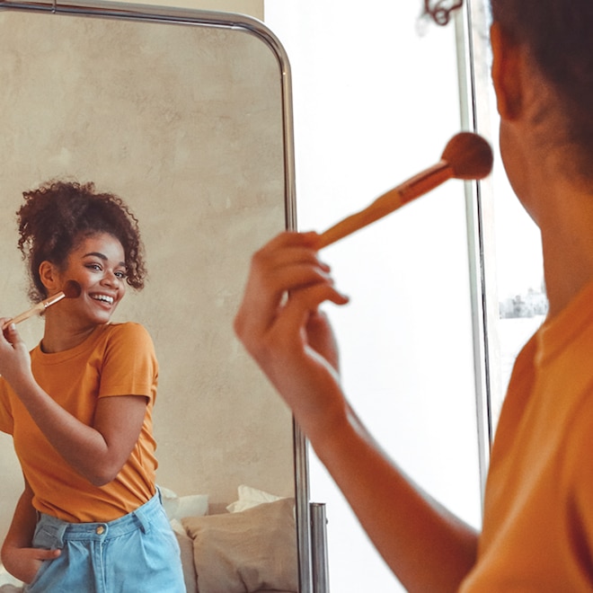 This Foundation/ Setting Powder Has Over 76K 5-Star Amazon Reviews This Foundation/ Setting Powder Has Over 76K 5-Star Amazon Reviews